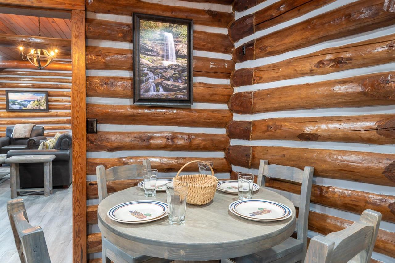 Buckhorn Hideaway By Stony Brook Cabins Gatlinburg Exterior photo