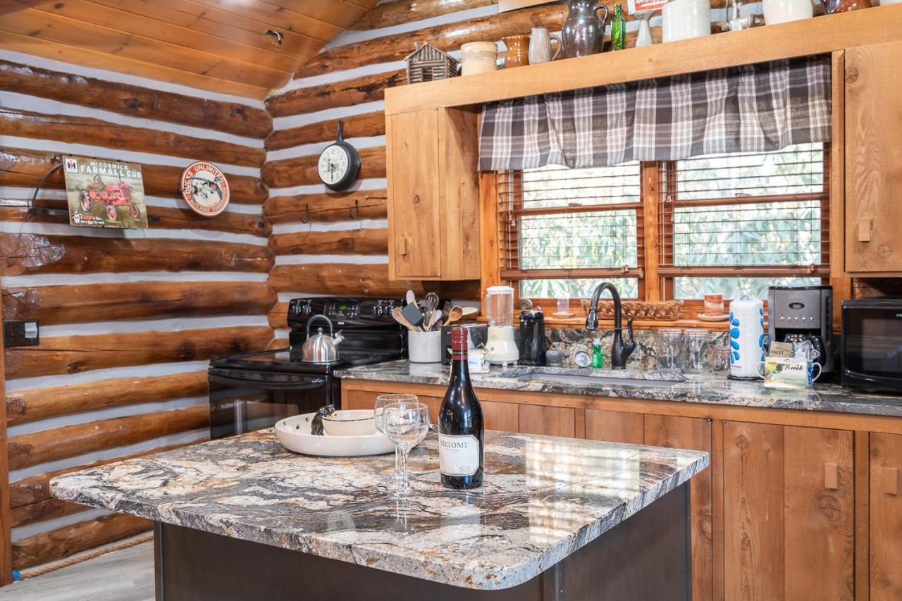 Buckhorn Hideaway By Stony Brook Cabins Gatlinburg Exterior photo